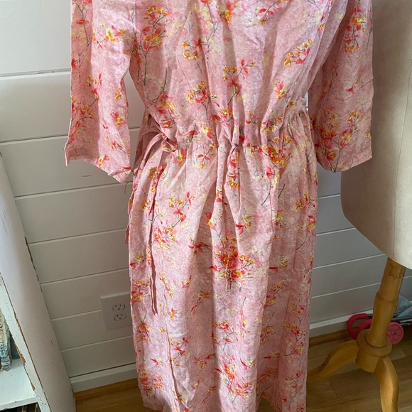 Cotton dress with a drawstring tie waist - Picture 6 of 7